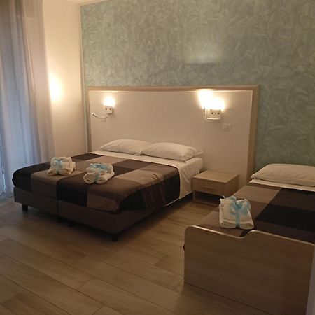 La Dea Rooms Ferrara Esterno foto