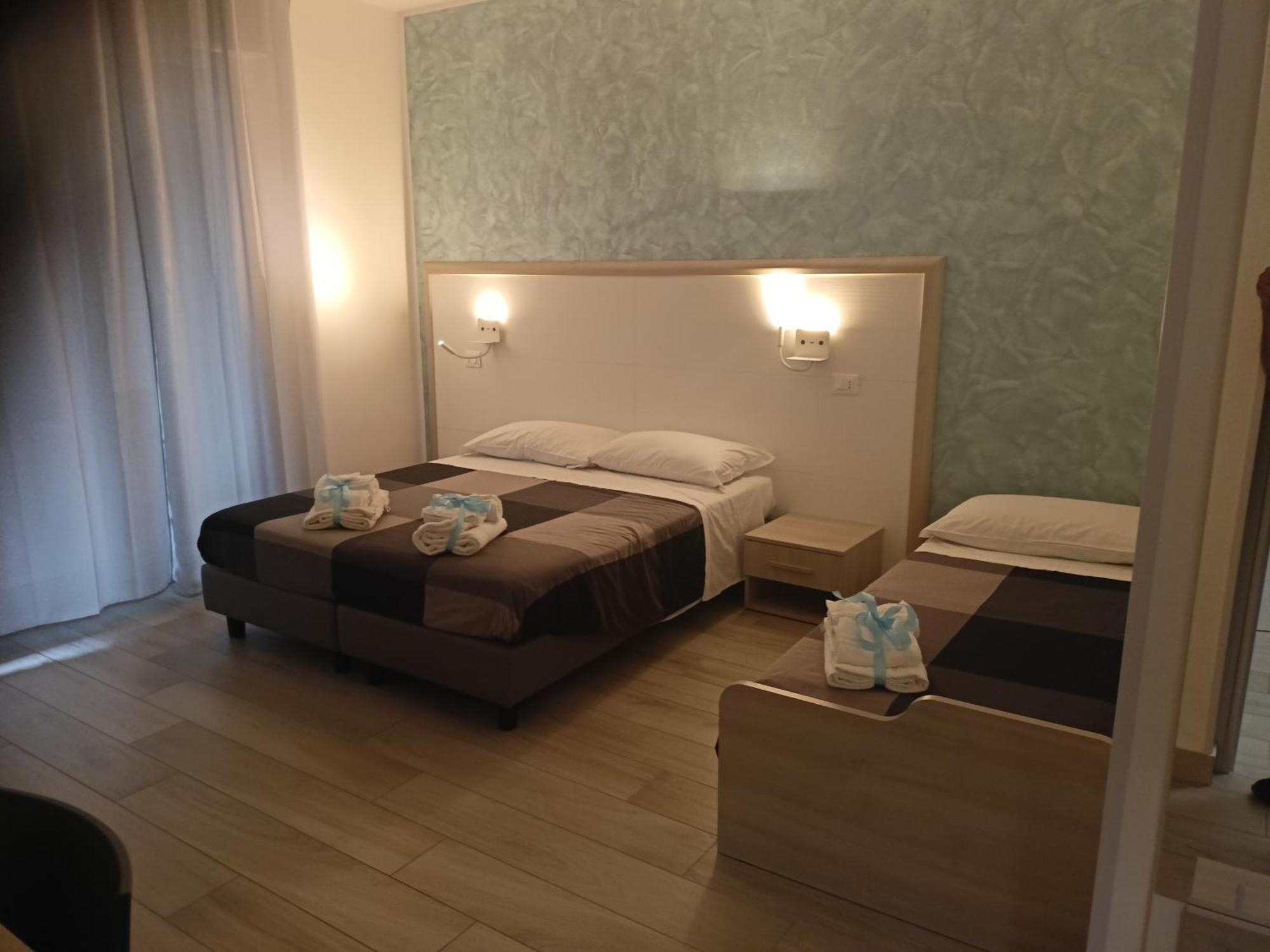 La Dea Rooms Ferrara Esterno foto