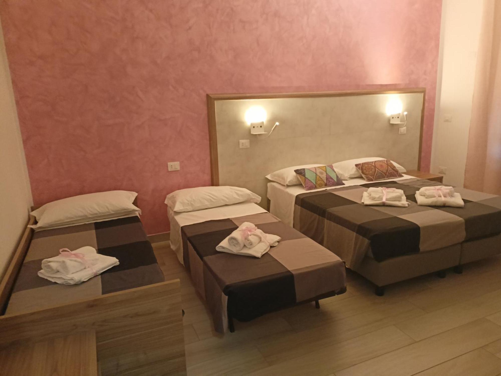 La Dea Rooms Ferrara Esterno foto